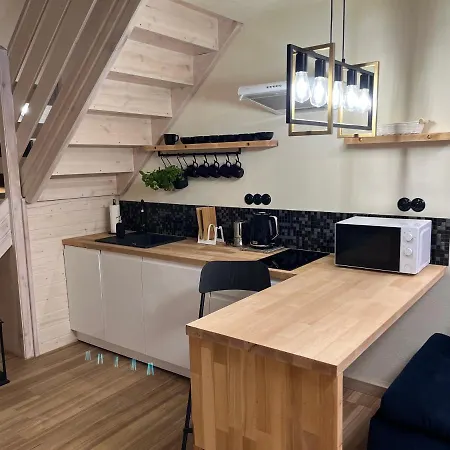 Dom Latarnika Πανσιόν 4*