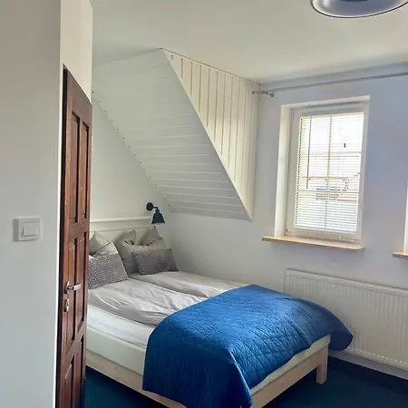 Πανσιόν Dom Latarnika